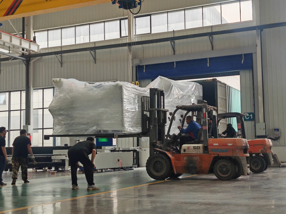 Cortador de tubos láser .jpg