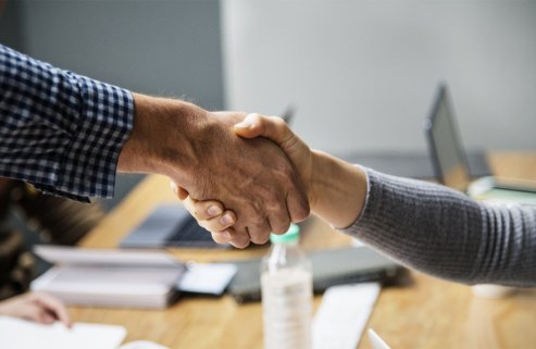 Machine de découpe de tuyaux au laser